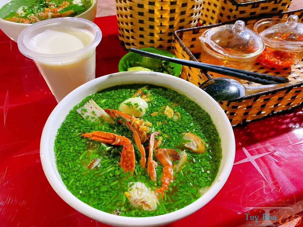 Bánh canh hẹ Phú Yên
