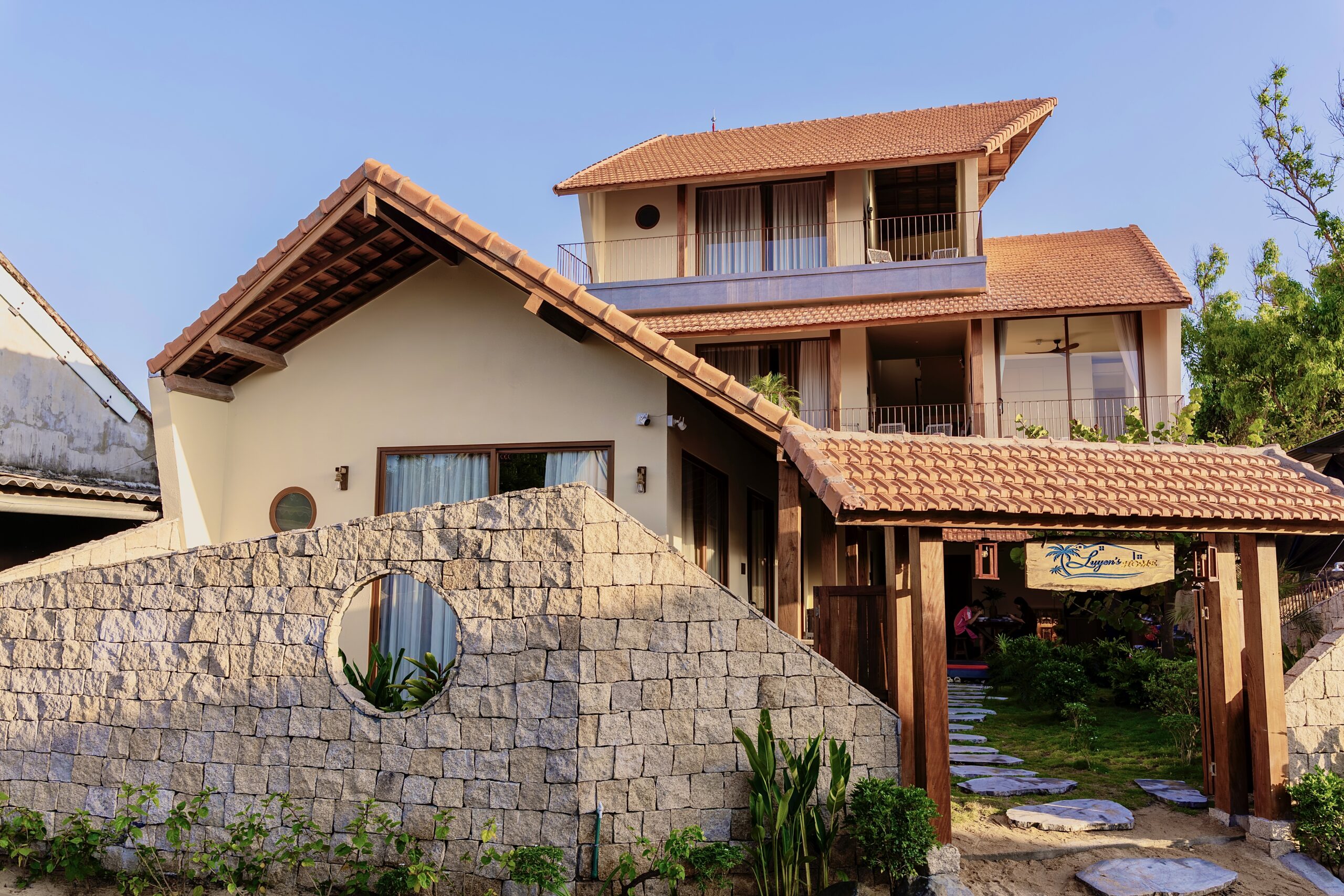 Luyen's Home - Cù Lao Mái Nhà